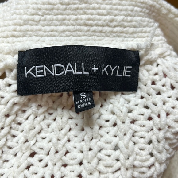 Kendall & Kylie Off White Knit Button Up Sweater Size Small - Picture 4 of 4